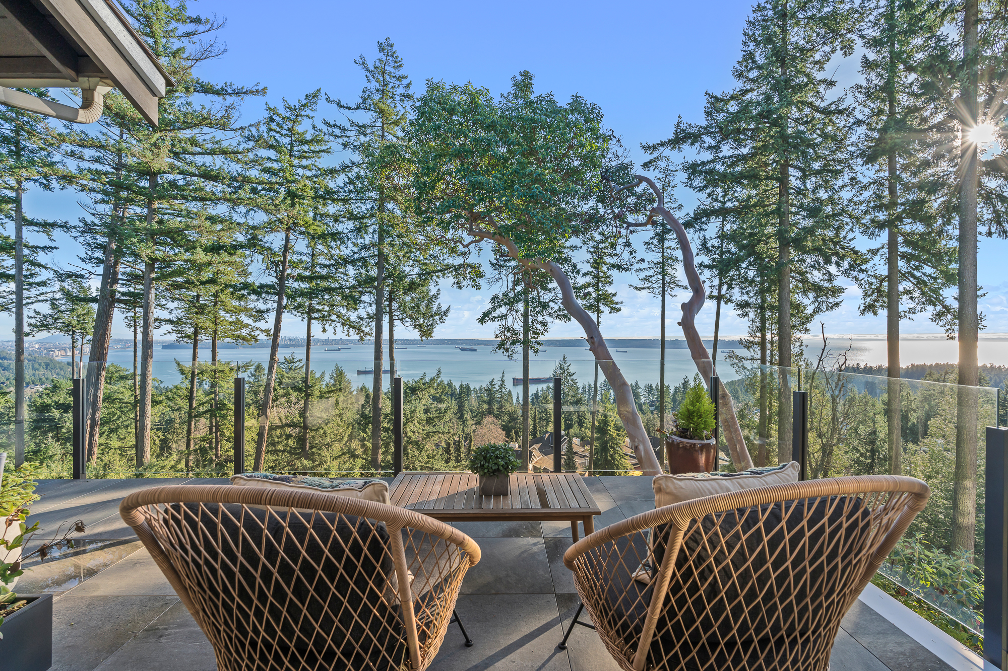 #8 – 5110 Alderfeild Place